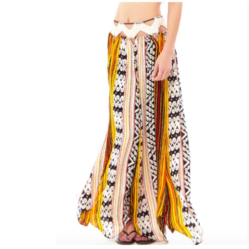 Indah Kenya Shada Flowy Skirt